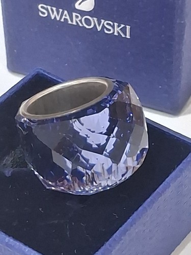Stunning genuine swarovski - stunning,