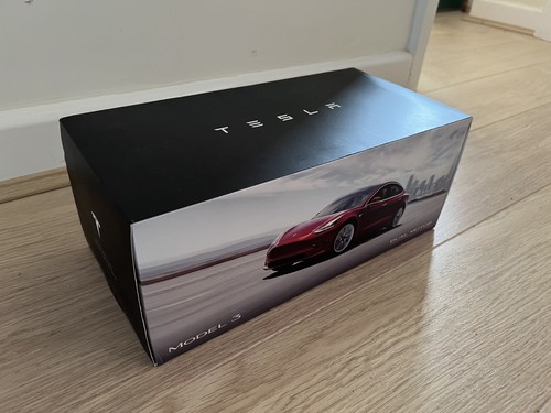Brand new boxed genuine - boxed,