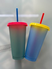 reusable plastic cups with lids and straws, 500ml, colour changing - set of 2