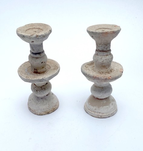 690 very rare pair - 690.,