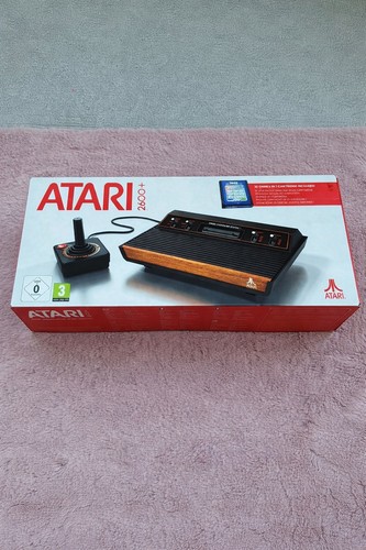 Atari 2600 plus video games - +,