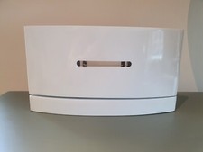 Modular Adjustable White Wall