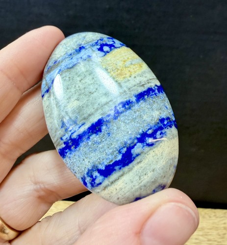 Crystal lapis lazuli palm - lapis,