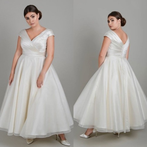 Elegant plus size wedding - elegant,