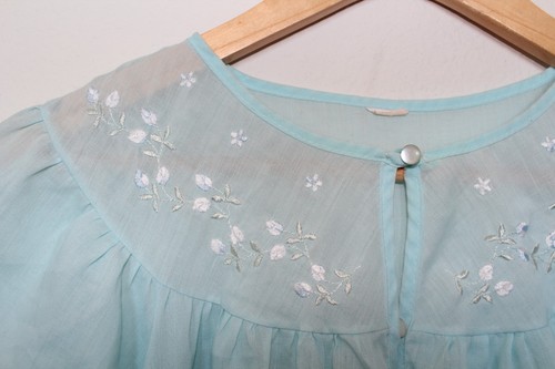 Vtg 60s 70s sheer - 60s, blue