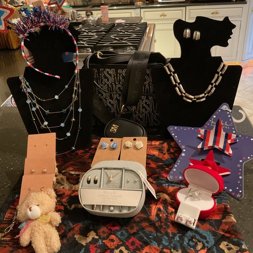 Bundle pieces steve - of, pieces,