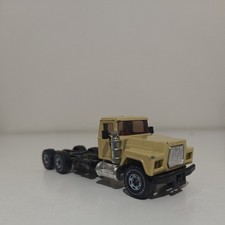 SIKU  MACK  TRUCK Diecast