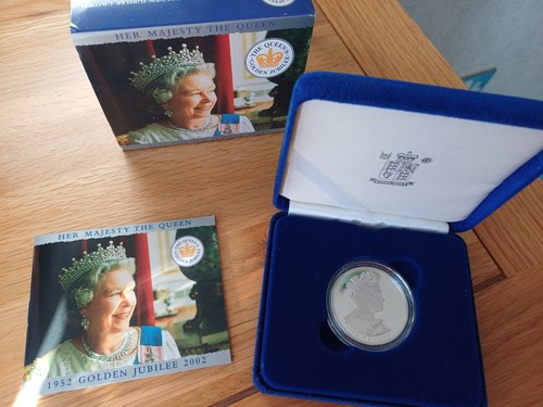 Royal mint her majesty the - mint,
