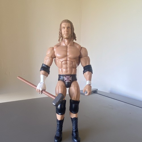 Triple elite wwe - elite, figure