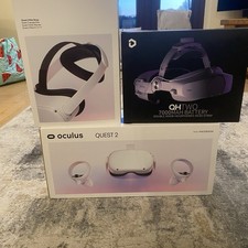 Oculus Meta Quest 2 VR Virtual Reality Headset  128GB And Battery Extender
