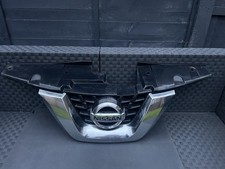 Nissan Juke F15 2014–2019 Front Chrome Grille with Camera Genuine OEM Used