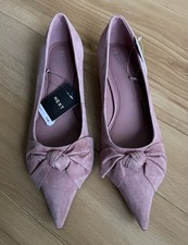 Ladies next forever comfort