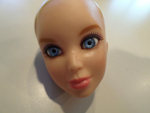 Liv head caucasian skin - head,