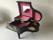 Musical jewellery Box Miniature Grand Piano