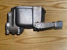 1985 yanmar 1gm10 boat engine parts (used). Rocker cover.