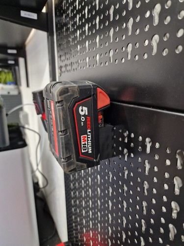 Vonhaus pegboard milwaukee m18 - pegboard,