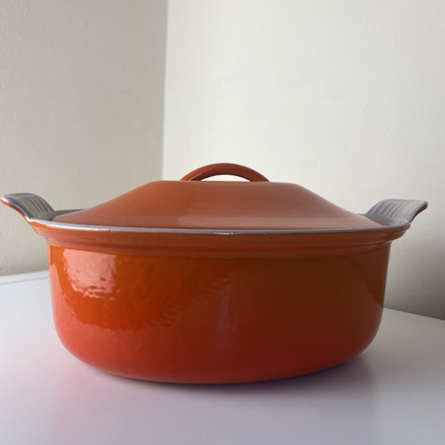 Volcanic orange vintage - orange, cast