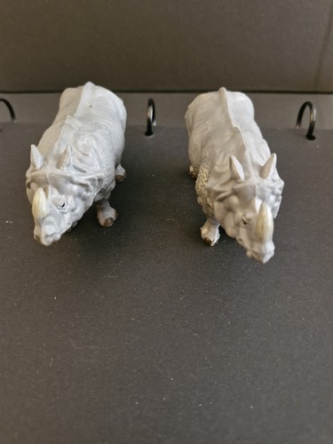 Britains zoo animals rhinos - rhinos, x2