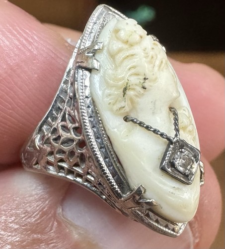Antique white gold 14k - white,