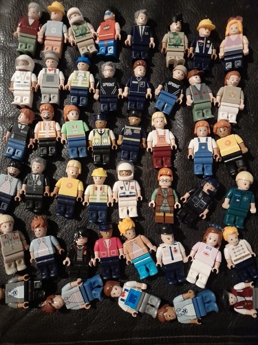 Wilko blox figures bundle - figures,