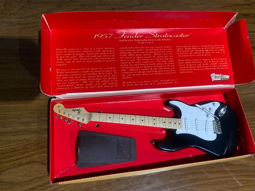 1957 fender stratocaster - fender,