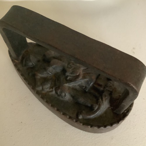 Vintage sad iron unusual - vintage,