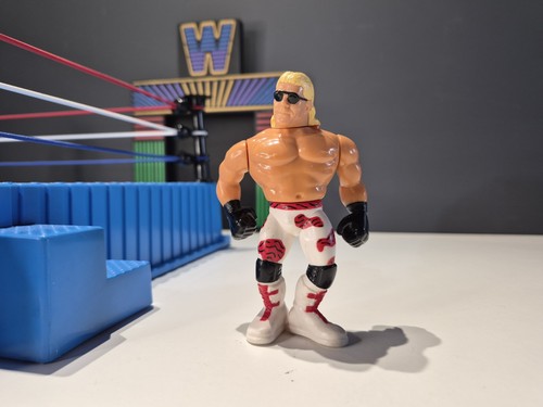 Wwe shawn michaels hbk action - michaels,