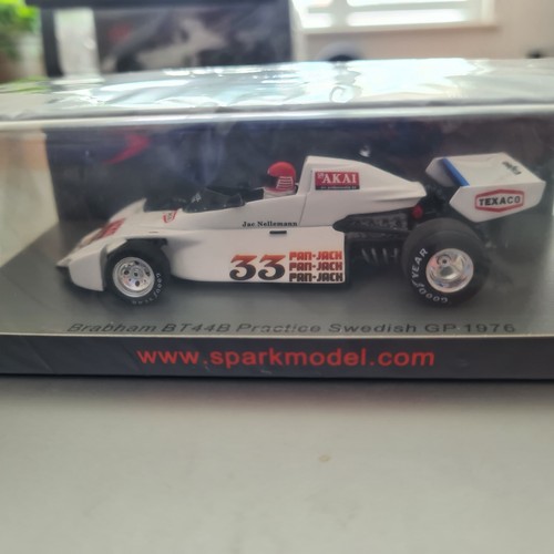 Spark model s7095 - 1/43, 1976