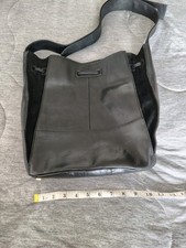 M&S AUTOGRAPH LADIES LEATHER /  SUEDE HANDBAG USED VGC BLACK