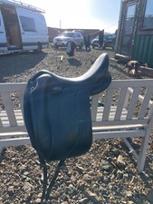 devoucoux makila lab 17.5MW dressage saddle