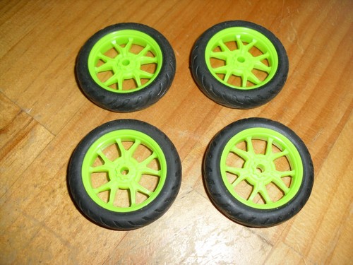 Meccano four plastic wheel - plastic,