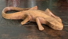 Gecko Sculpture Animal Statue Wood Carving Handcrafted Figure Lizard Reptile