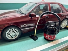 1/18 Scale Henry Hoover And Cleaning Sign  1/18 Garage Diorama