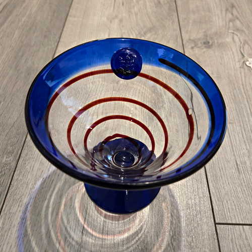 Art glass footed - footed, decorative