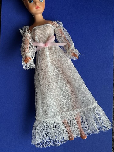 Vintage 1970s sindy - 💜,
