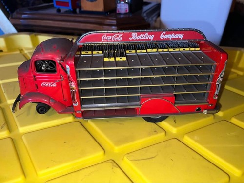 Danbury mint 1938 gmc - mint,
