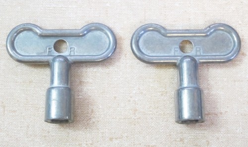 Square valve stem - 1/4",