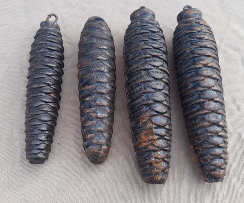 Various cast iron cuckoo - 4x,