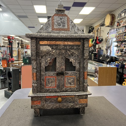 Oxidized metal over wood home - metal,