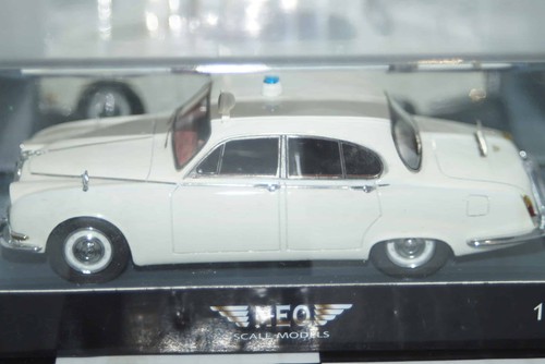 Neo jaguar type police 43 - jaguar,
