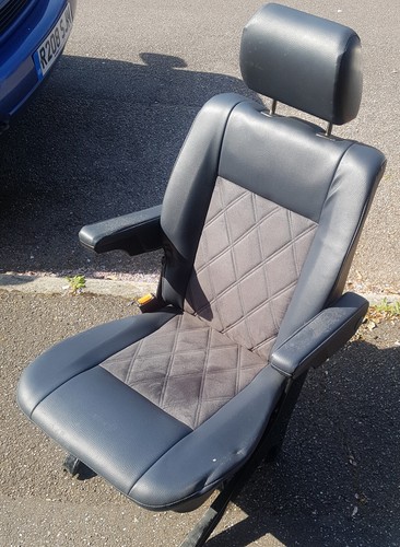 Volkswagen captains rear - captains,