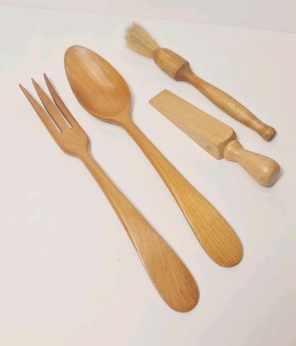 Wooden carved salad server - carved,