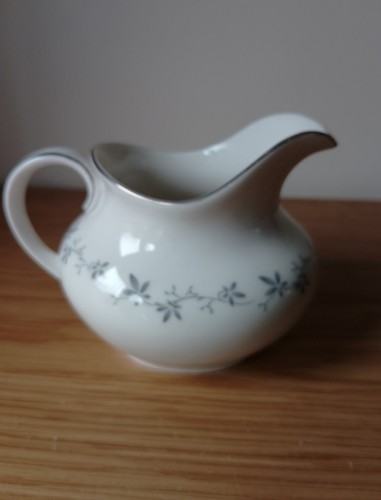 Royal doulton cadence tc1007 - royal,