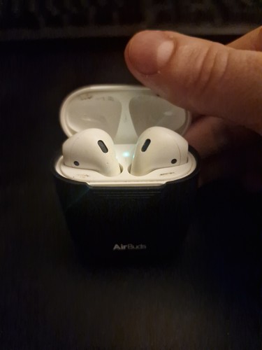 Apple airpods 2nd generation - 2nd,
