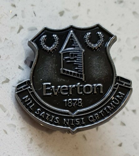 Everton official pin - official, badge