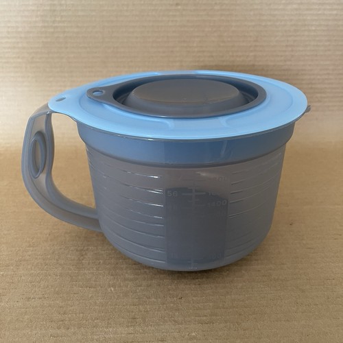 Tupperware mix store 8 cup - mix,