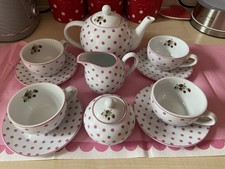 Country Rose Tea Set 4 Cups & Saucers Tea Pot Milk Jug & Sugar Bowl by AVON VGC