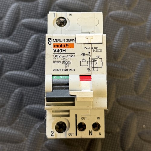 Merlin gerin 26898 - 26898, v40h