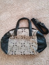 Kipling beige and black monkey