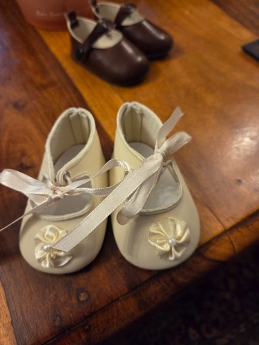 Lovely cream doll shoes